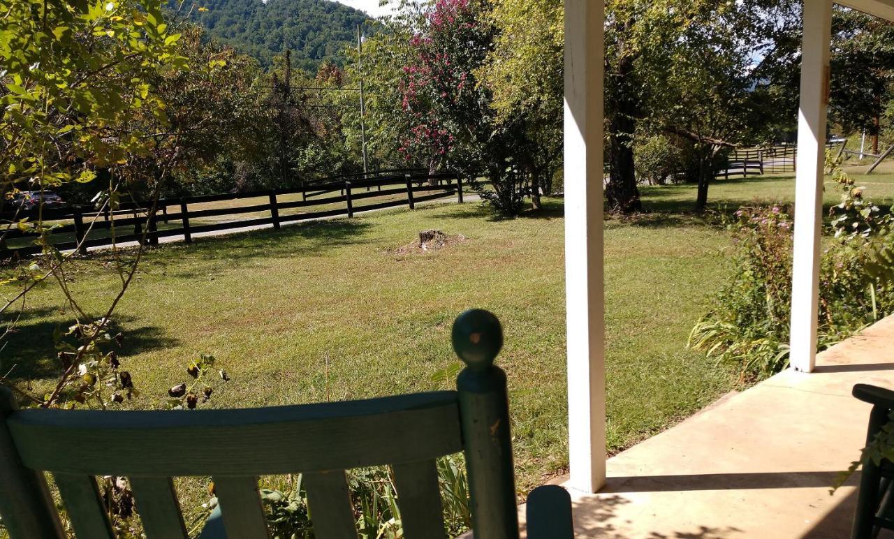 Graves Mountain Farm & Lodges Syria Екстер'єр фото