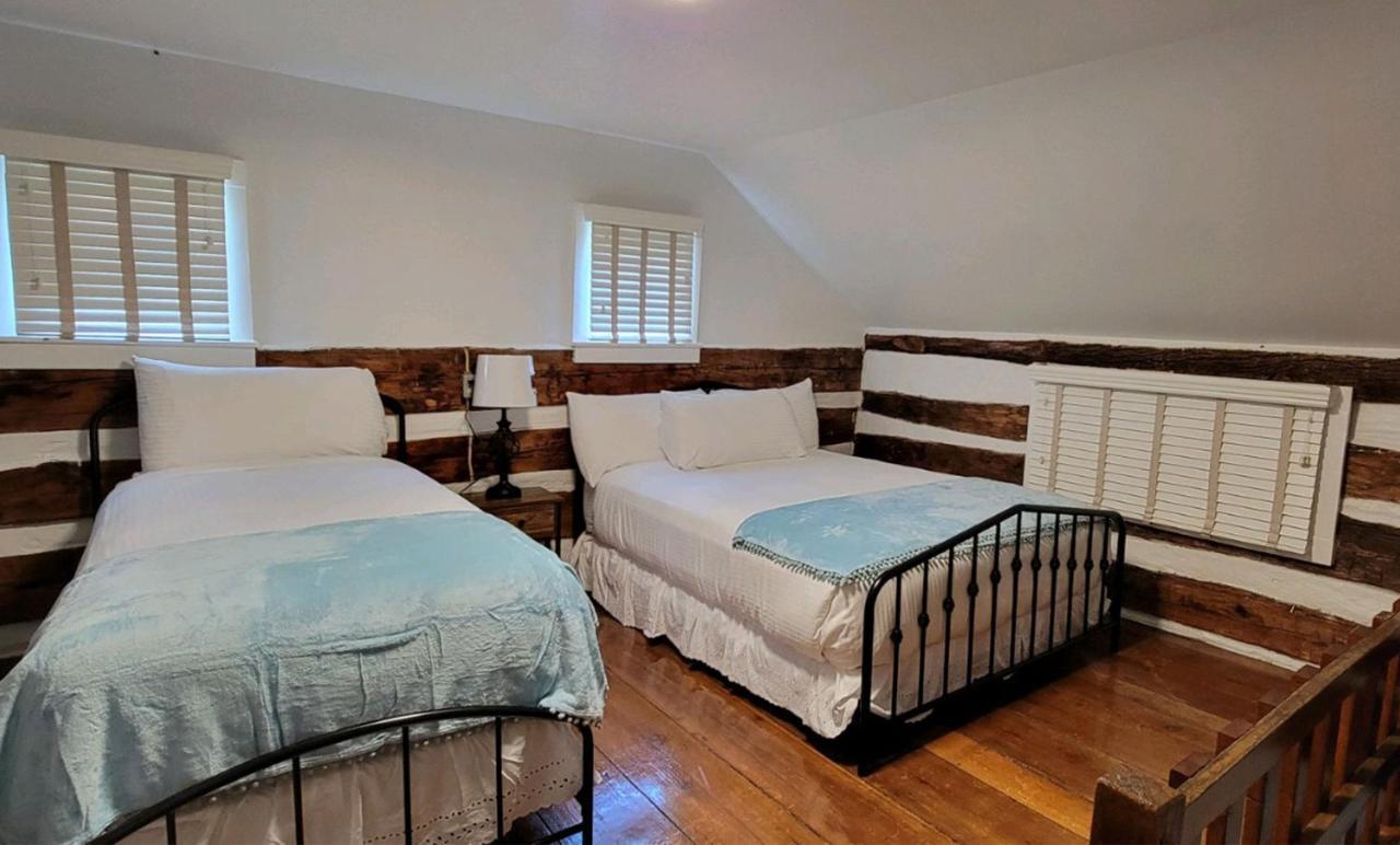 Graves Mountain Farm & Lodges Syria Екстер'єр фото