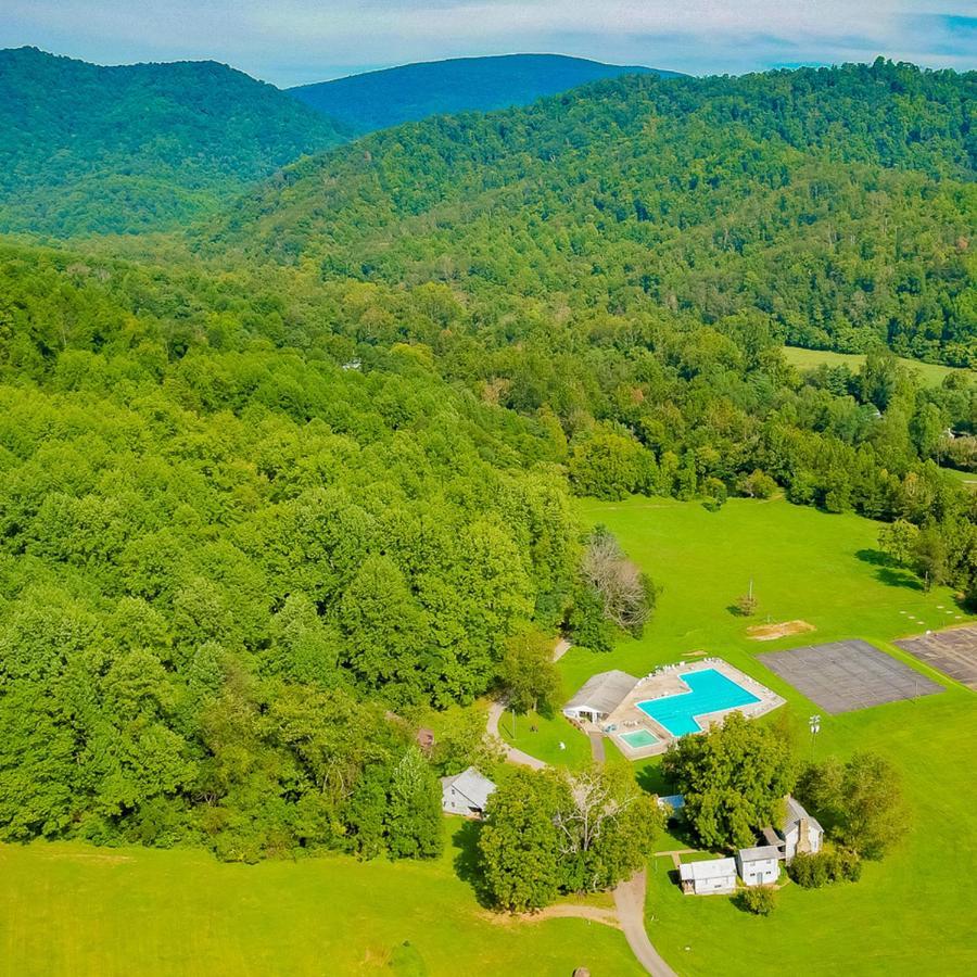 Graves Mountain Farm & Lodges Syria Екстер'єр фото